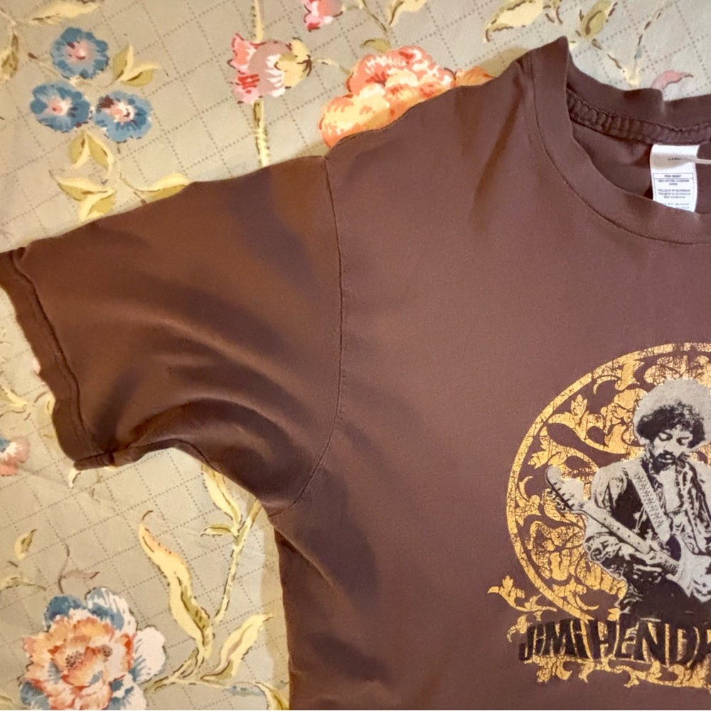Jimi Hendrix 🎸 Vintage Short Sleeve Brown & Gold Graphic Tee Size Medium 🎸 - Picture 12 of 16